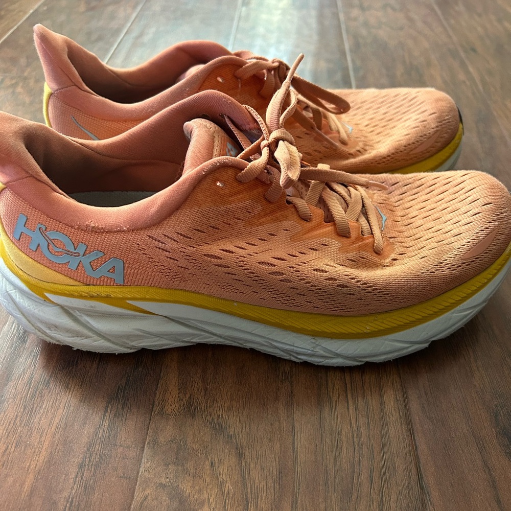 Hoka One Clifton 8 Sun-kissed Orange and Yellow Women's Sneakers Size 9